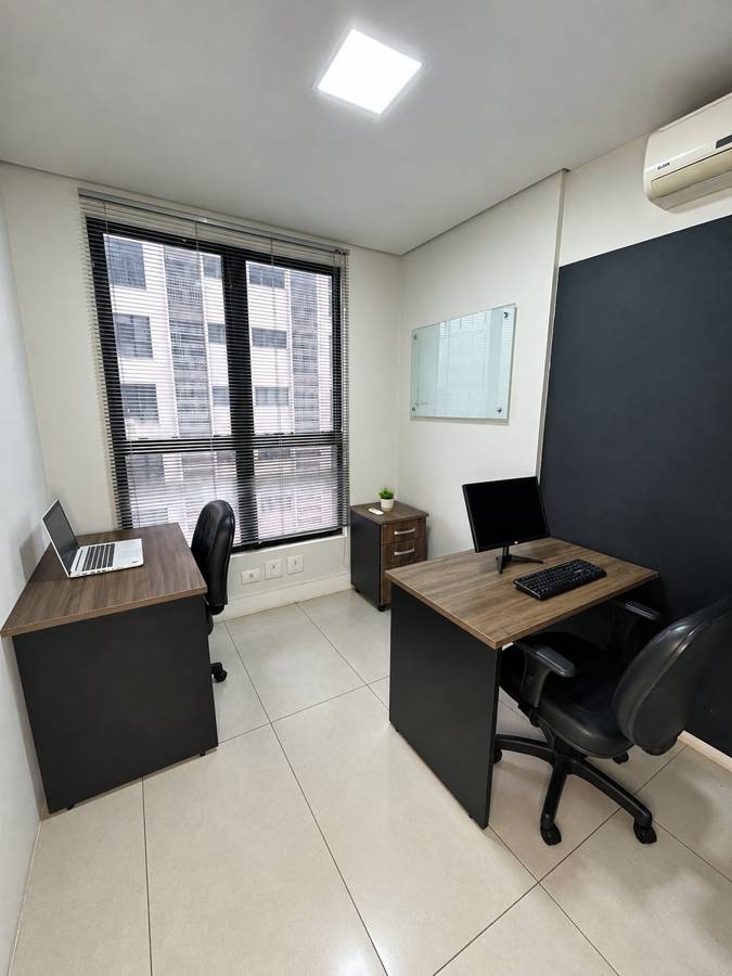 Sala 10 do Top Office, foto 1 de 3