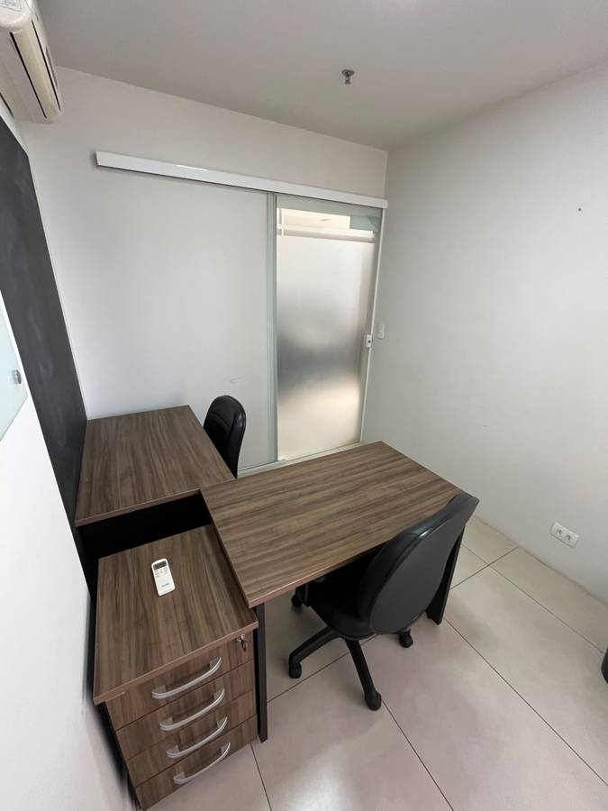 Sala 10 do Top Office, foto 2 de 3